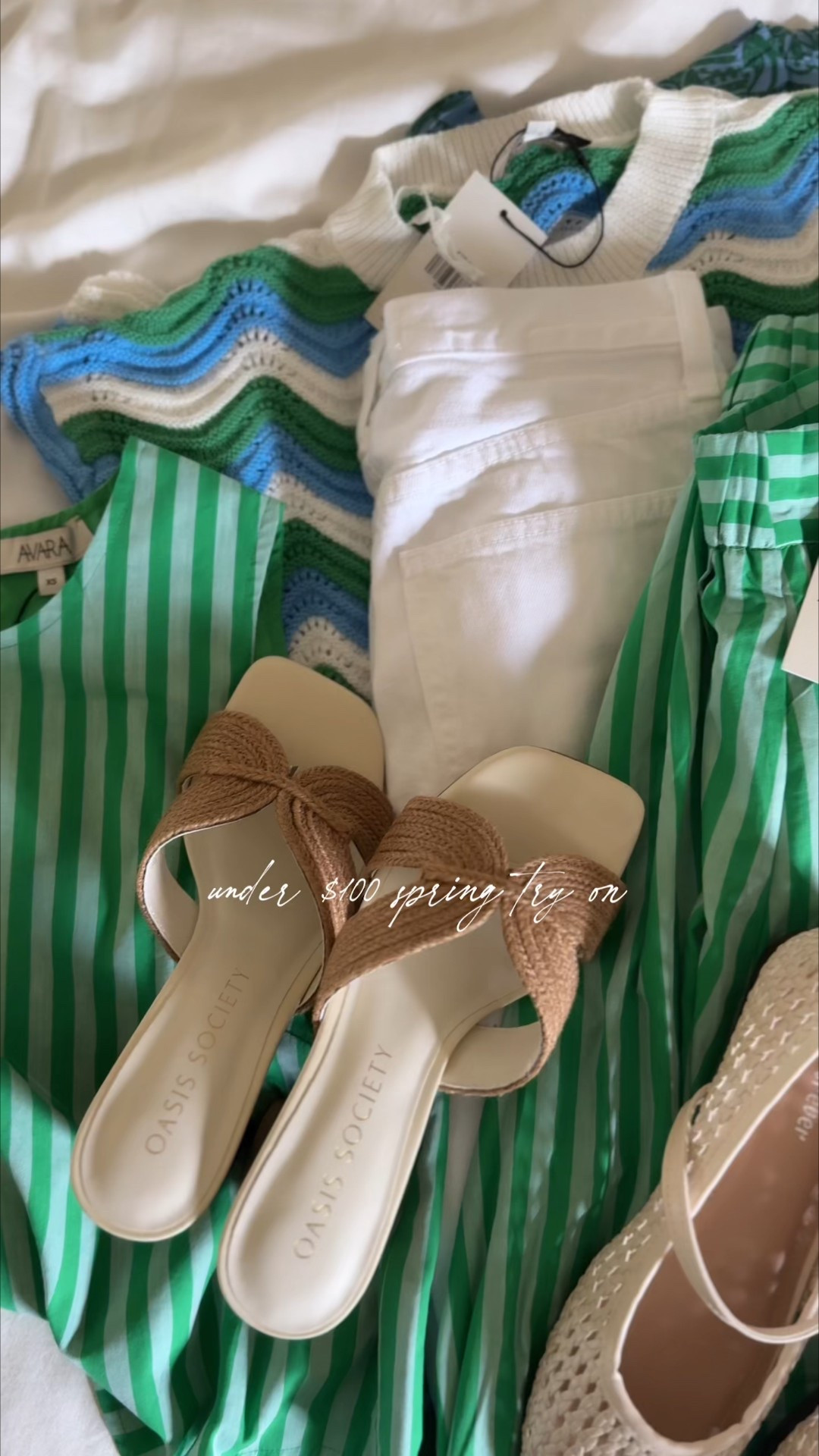 Spring Try On with Avara! You guys love their affordable looks and these are perfect for spring breaks and real life spring 💚 sizing / 26 jeans …XS in all other looks! 

@shopavara #avaraista 