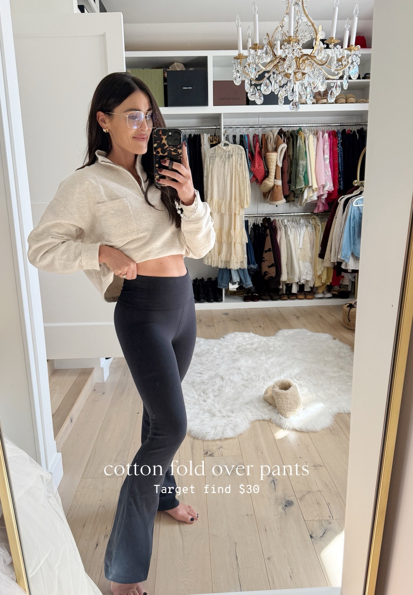 Cotton fold over pant from Target!👏🏻 wearing a XS - size down! 

Low-tox activewear leggings 
Cozy loungewear