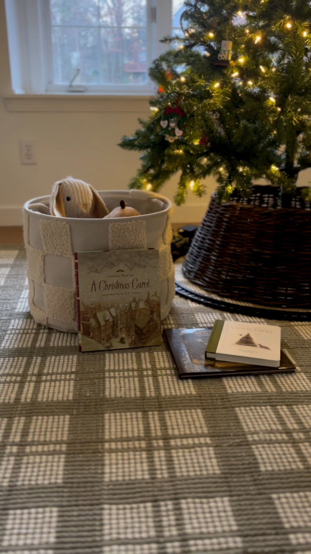 Playroom Christmas decor, seasonal decor, kids Christmas decor, Christmas tree decor, Christmas train, Amazon finds, Amazon must-haves, Christmas books, children’s books, area rug, plaid rug, playroom rug, nursery rug, Loloi rug

#LTKHoliday #LTKCyberWeek #LTKHome