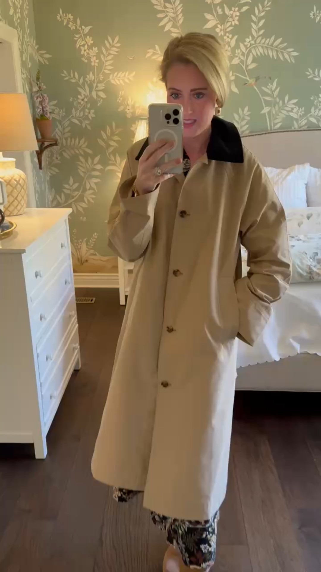 It’s amazing how a good coat just pulls everything together. Love this one.

#LTKootd #LTKSeasonal #LTKStyleTip