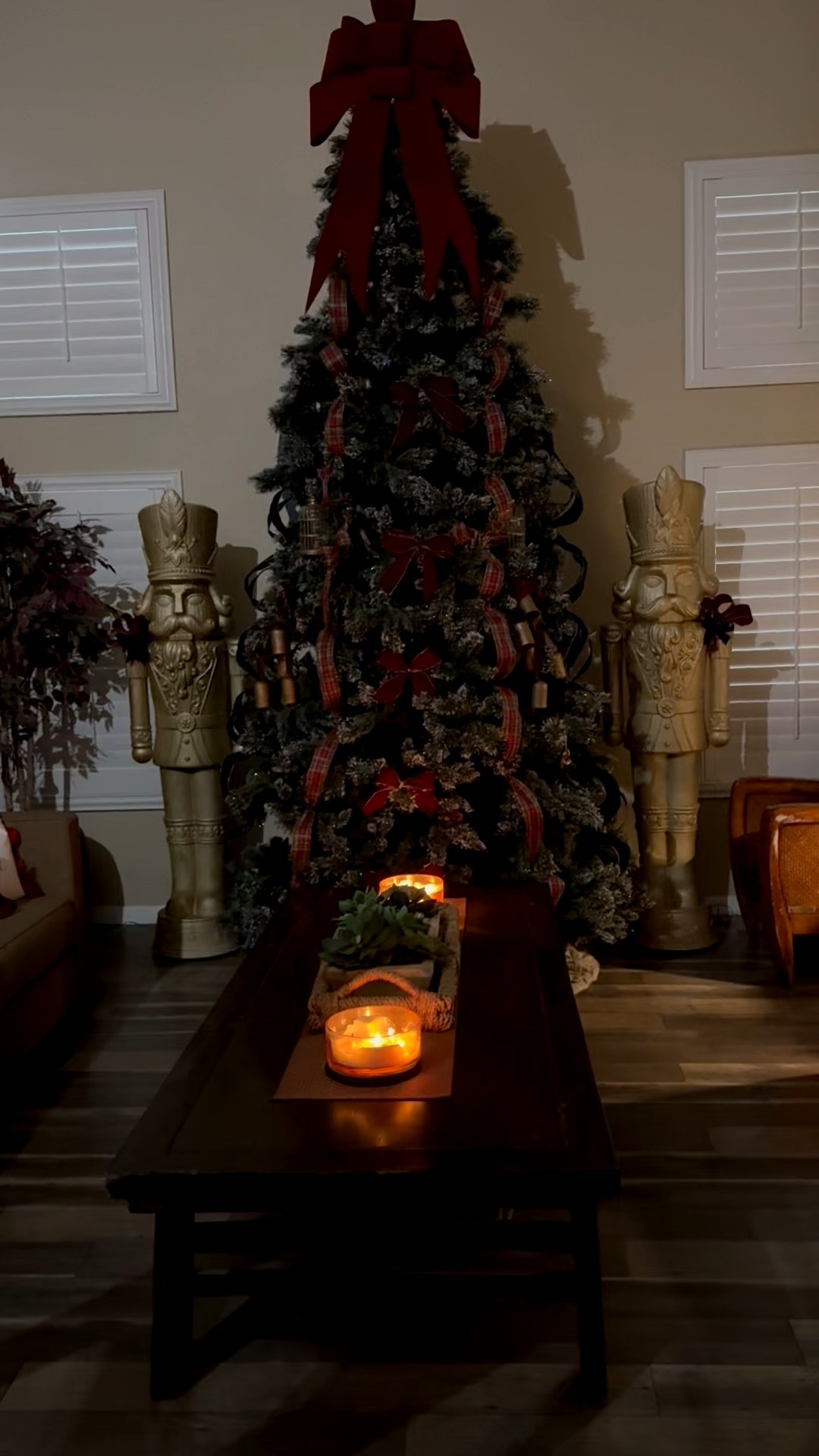 It’s beginning to look a lot like Christmas!!

#LTKSeasonal #LTKHoliday #LTKdayinmylife