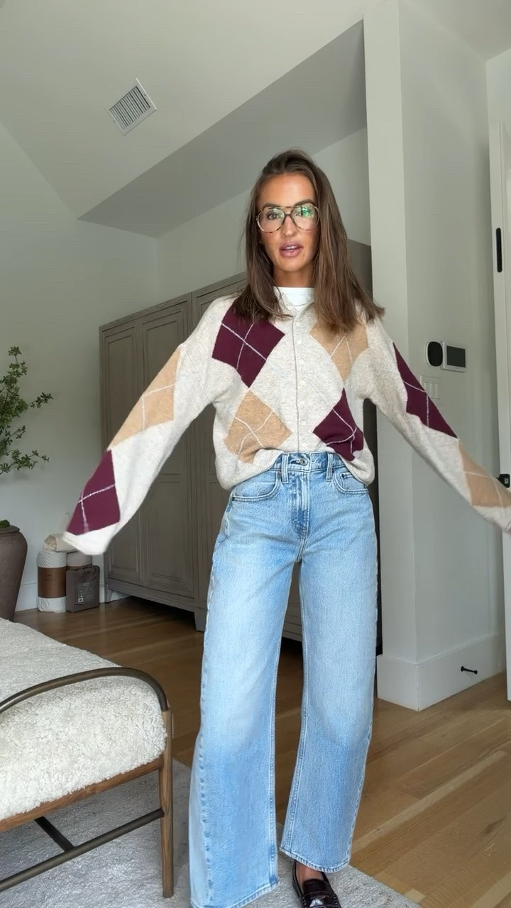 Brb while I live in this adorable cardigan all fall 🤎 on sale too!!

#LTKootd #LTKSaleAlert
