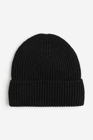 Rib-knit hat | H&M (UK, MY, IN, SG, PH, TW, HK)