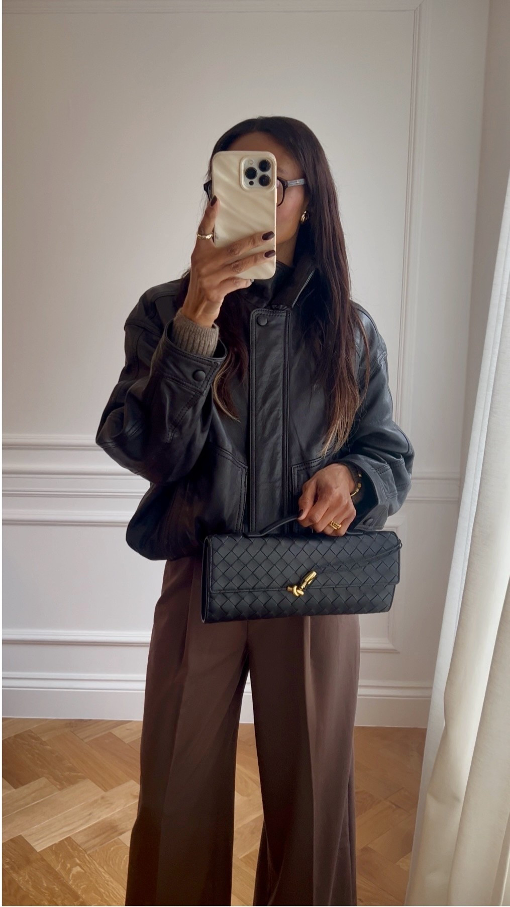 Leather jacket outfit 