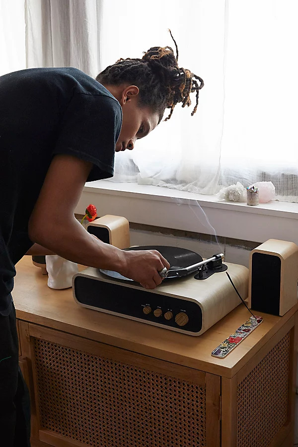 Crosley Gig 2-Speed Record Player With Speakers | Urban Outfitters (US and RoW)