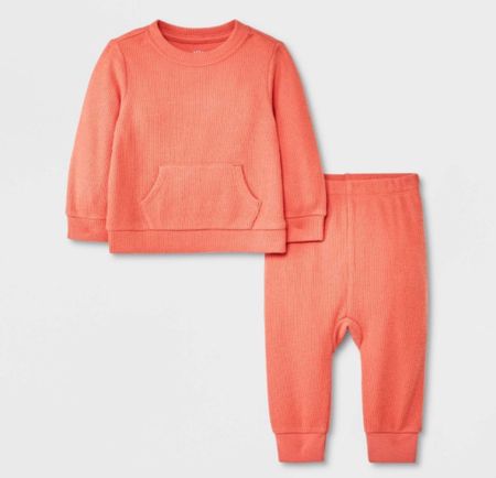 Baby + Toddler girl cozy set 30% off

My girl has this and it’s the coziest! This price is a steal! 

#LTKsalealert #LTKkids #LTKfindsunder50