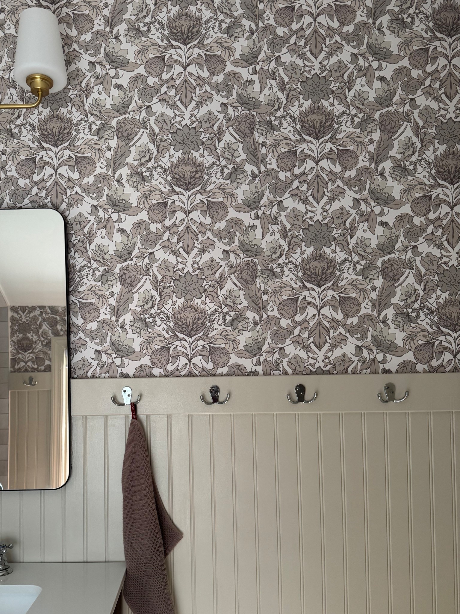 Calyssa wallpaper in ivory 

#LTKHome #LTKFindsUnder100