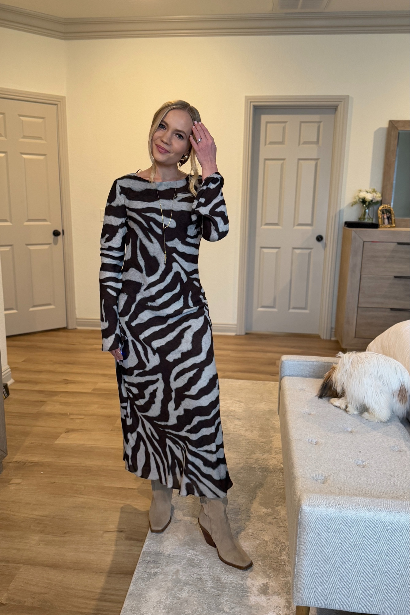 Love this animal print dress! Perfect outfit that transitions well from the office to happy hour 😝



Date night outfit idea 
Work outfit 

#LTKWorkwear #LTKParties #LTKStyleTip