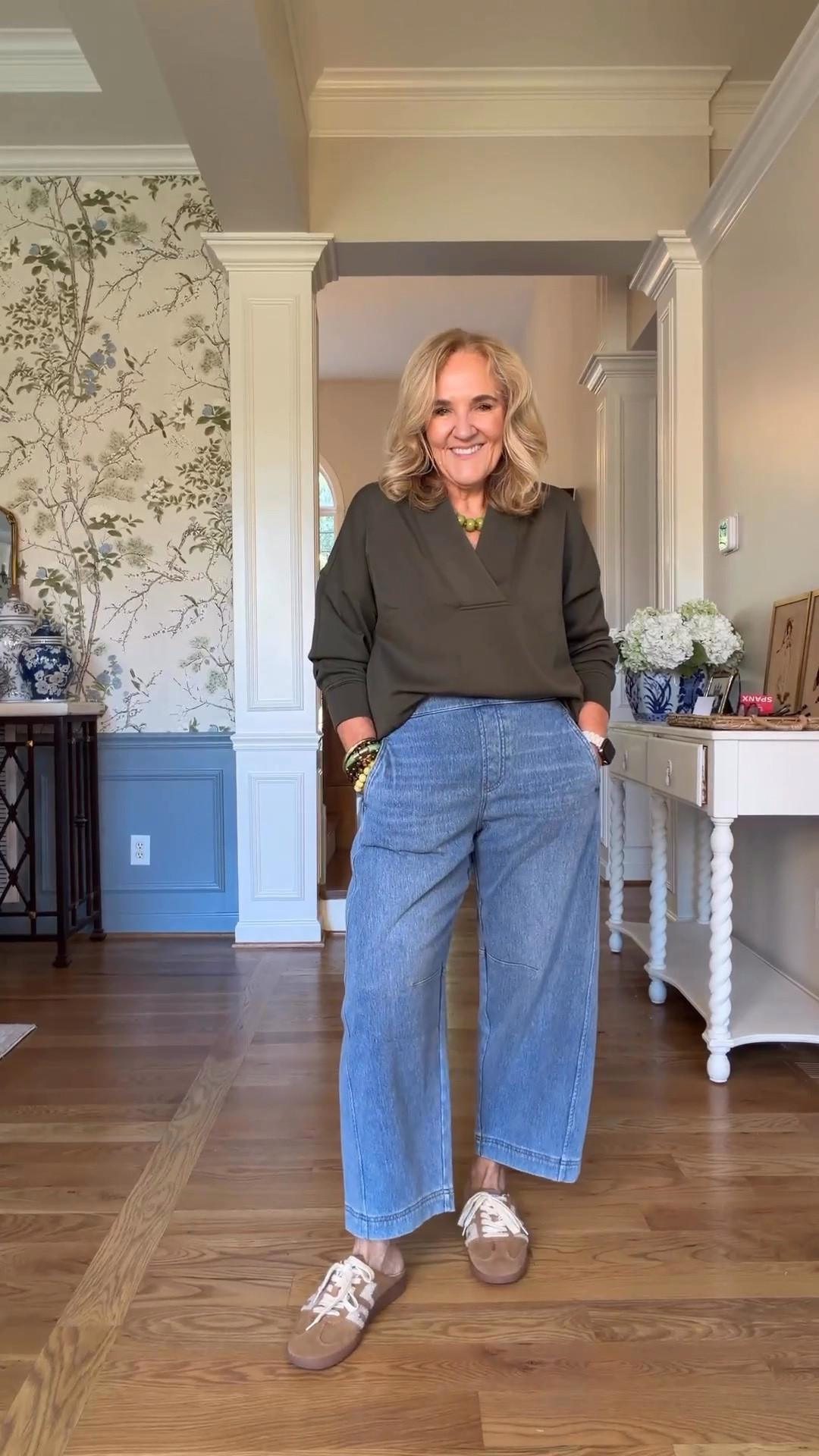 This is my kind of everyday outfit, comfortable but still feels like I made an effort. I’m wearing a medium in both the V-neck top and jeans.

#LTKootd #LTKWorkwear #LTKOver40