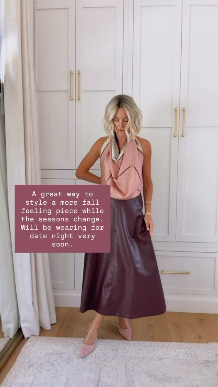 This is the perfect look for date night this fall! This scarf looks so cute with the burgundy skirt! 

Loverly Grey, shop app, Tuckernuck, fall outfit, fall date night

#LTKSeasonal
