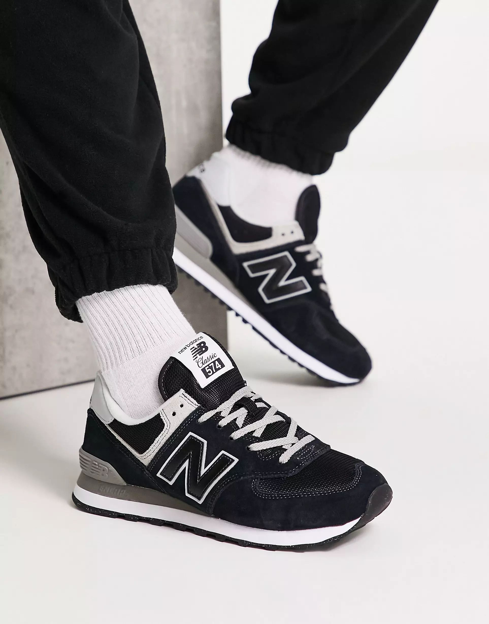 New Balance 574 trainers in black | ASOS (Global)