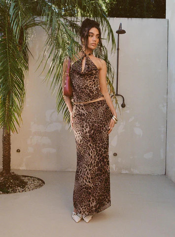 Eleganza Maxi Skirt Leopard Petite | Princess Polly US