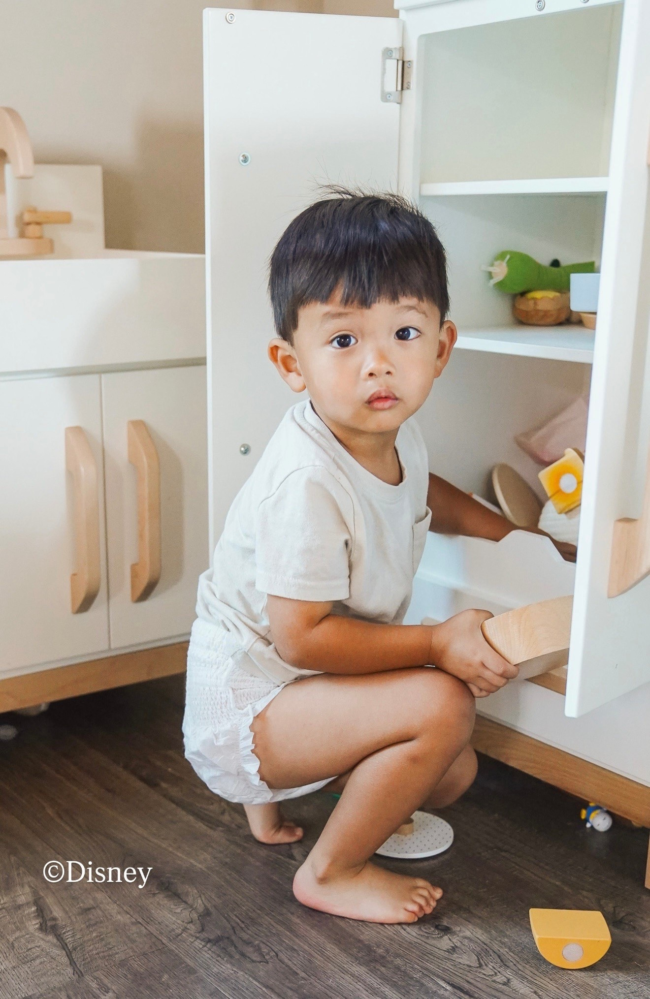 #AD Bedtime is always a little smoother when we have the right essentials. 🤍 As a mom of three, I love finding products that make our nightly routine easier, and these have quickly become one of our new favorites. 
 
The NEW @Huggies Little Sleepers 360 Diapers have a soft, comfy fit, are designed for wiggly sleepers, and help keep little ones dry through the night. Plus, the Toy Story designs are just too cute. 🥹 
 
I've linked everything for our bedtime routine over on my LTK if you're getting ready to refresh your little one's essentials! ✨ 
 
@Huggies @Target #HuggiesPartner #TargetPartner #target #HuggiesLittleSleepers #Huggies

#LTKmomlife #LTKKids #LTKBaby