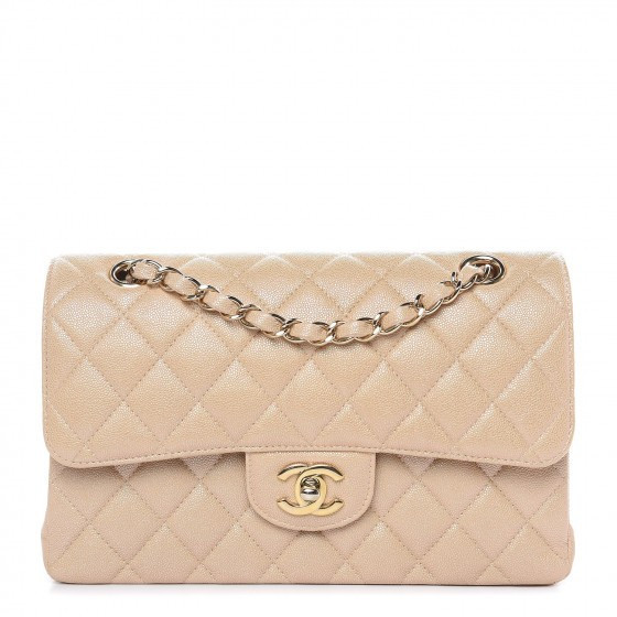 CHANEL

Iridescent Caviar Quilted Small Double Flap Beige


347 | Fashionphile