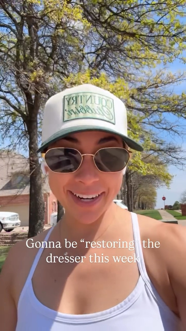 My hat and sunglasses from yesterday’s walk!

#LTKootd #LTKdayinmylife