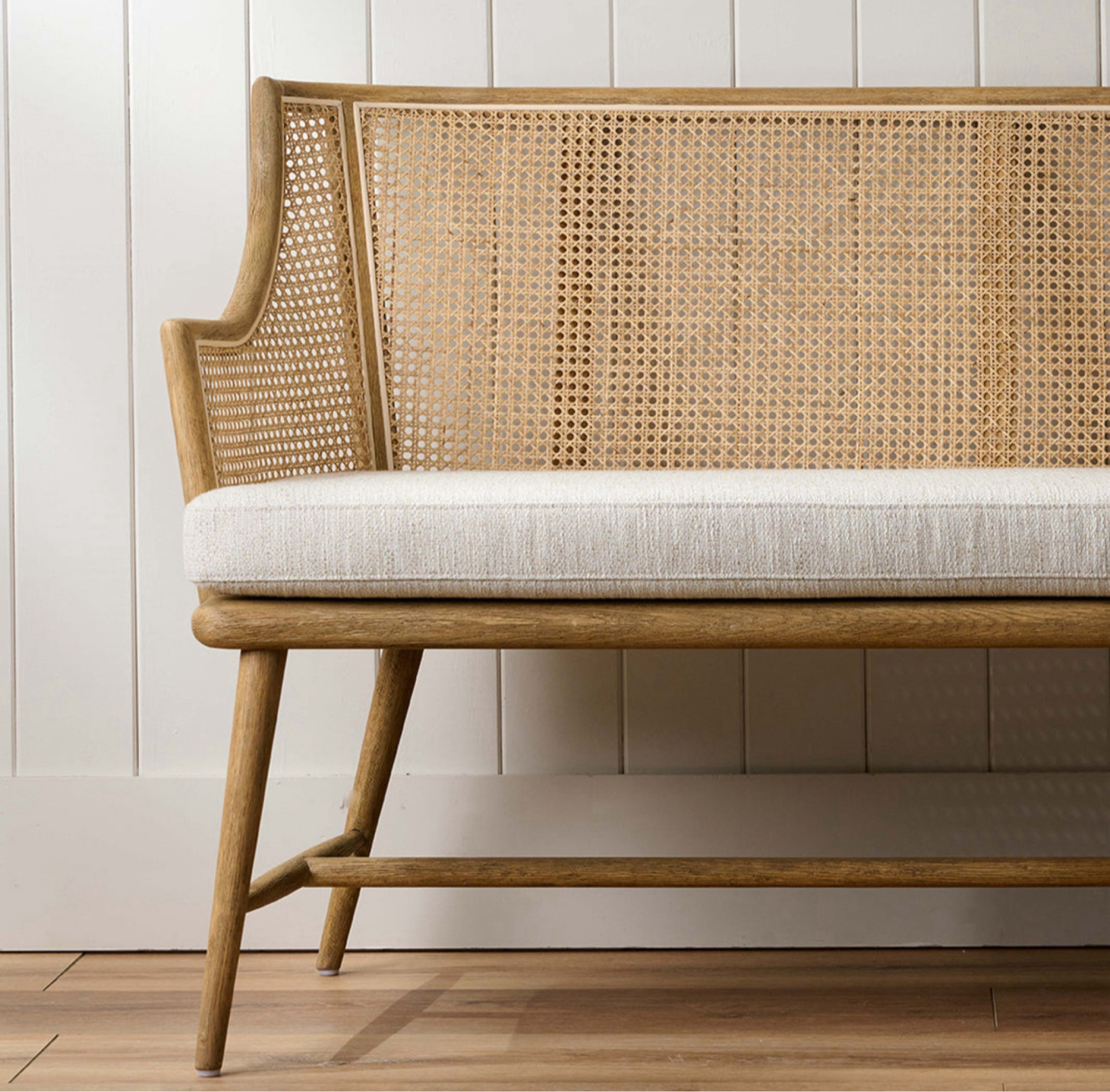 The most perfect bench!!

#LTKFamily #LTKHome #LTKStyleTip