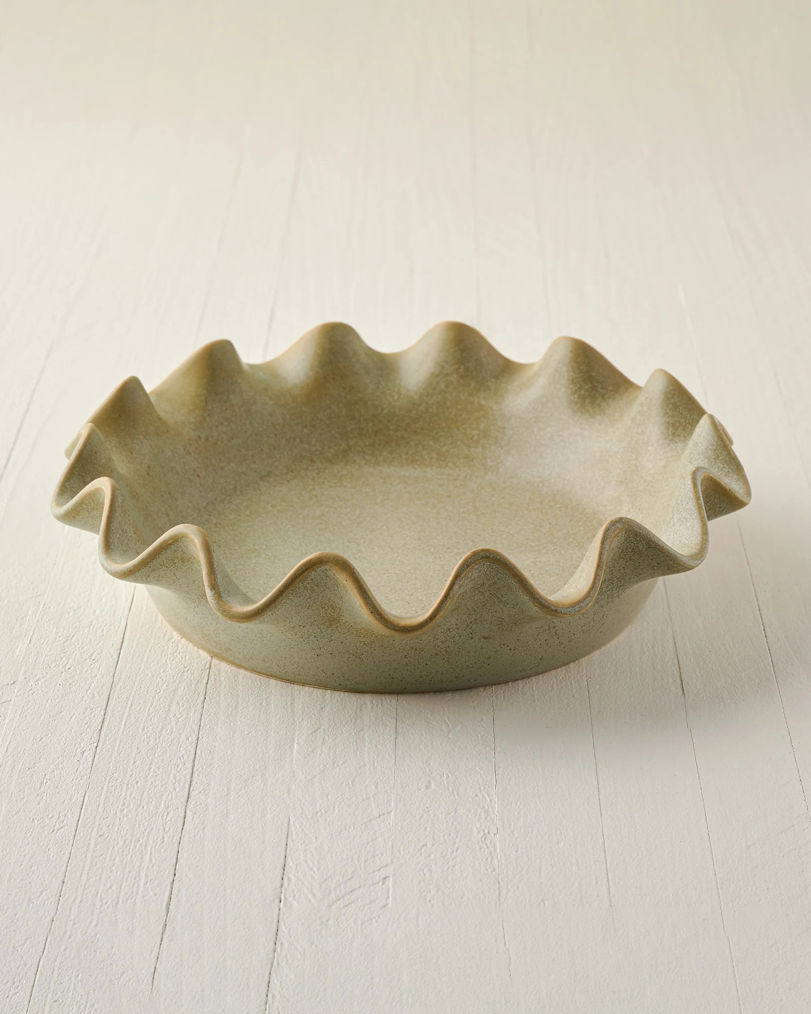 Loden Green Scalloped Pie Dish | Magnolia