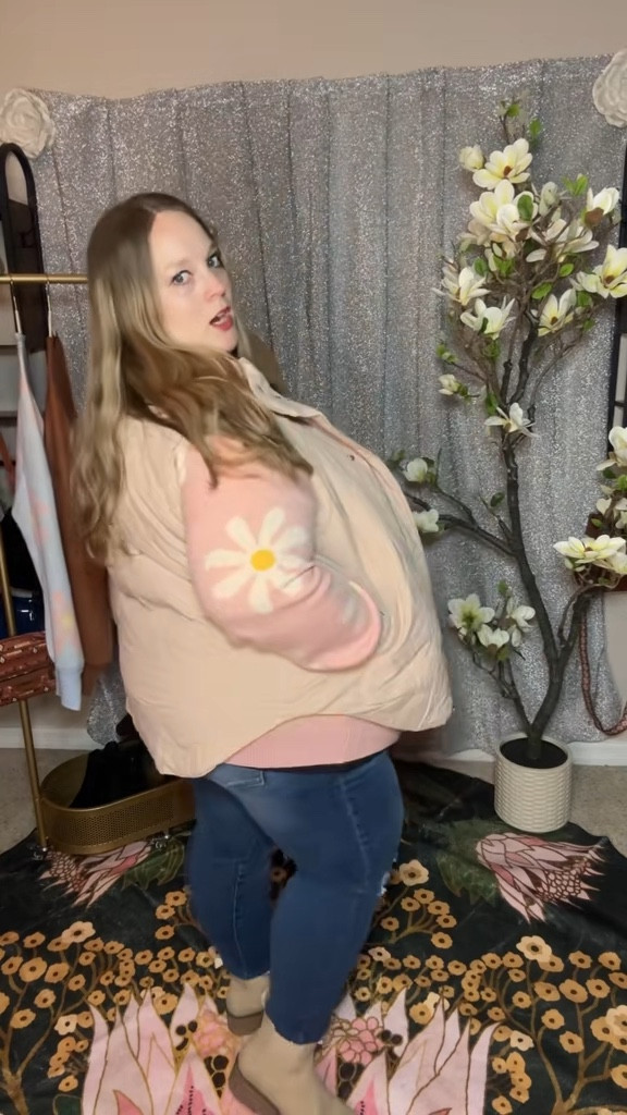 An easy closet staple I keep grabbing on busy days. 💕
Lightweight but warm enough, and it layers easily over hoodies or long sleeves without feeling bulky.

quilted puffer vest, lightweight vest for women, casual layering piece, everyday outerwear, fall spring vest, neutral vest outfit


#LTKSeasonal #LTKPlusSize #LTKMidsize
