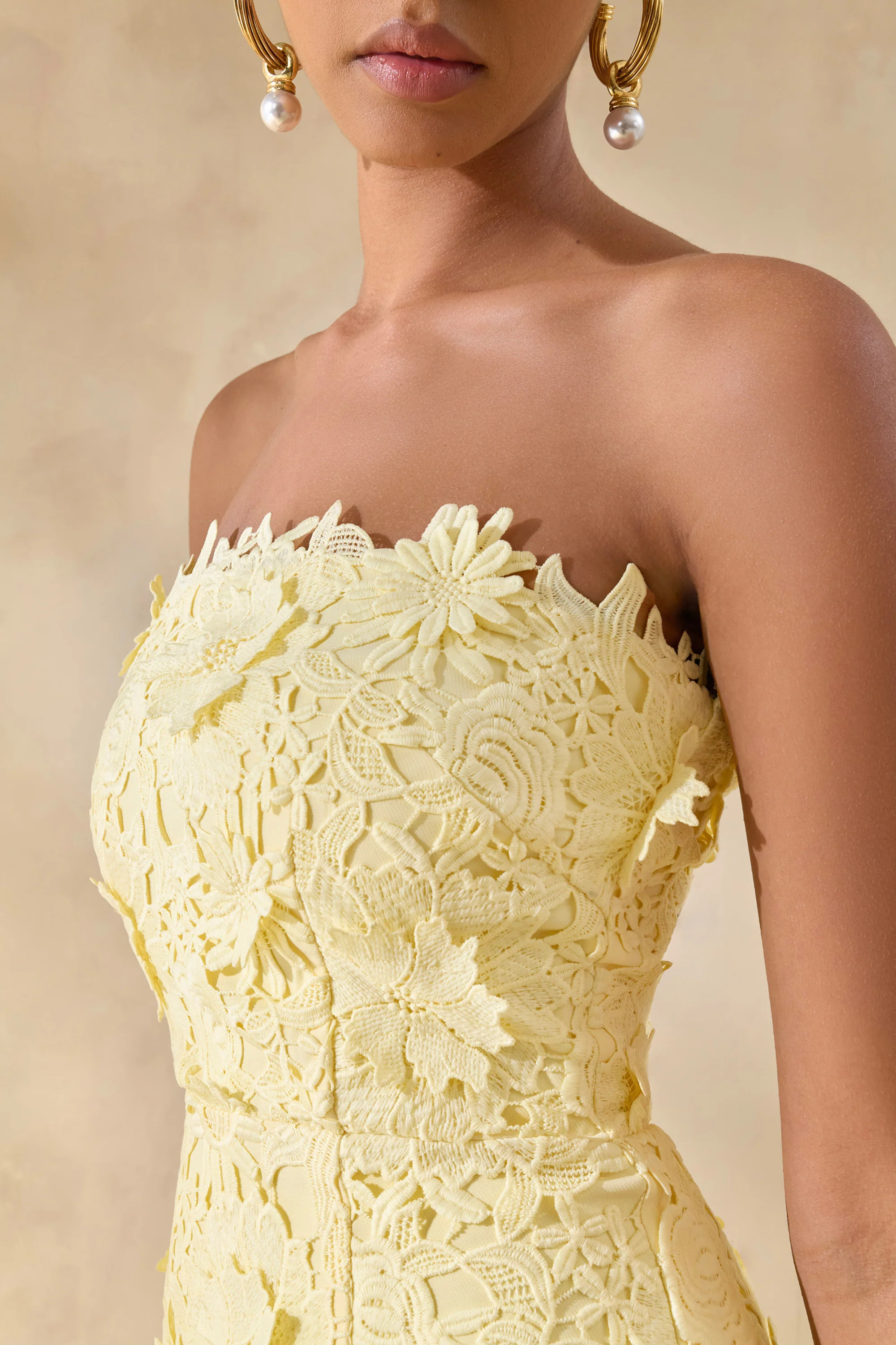 Gracie | Lemon Lace Bandeau Maxi Dress | Club L London