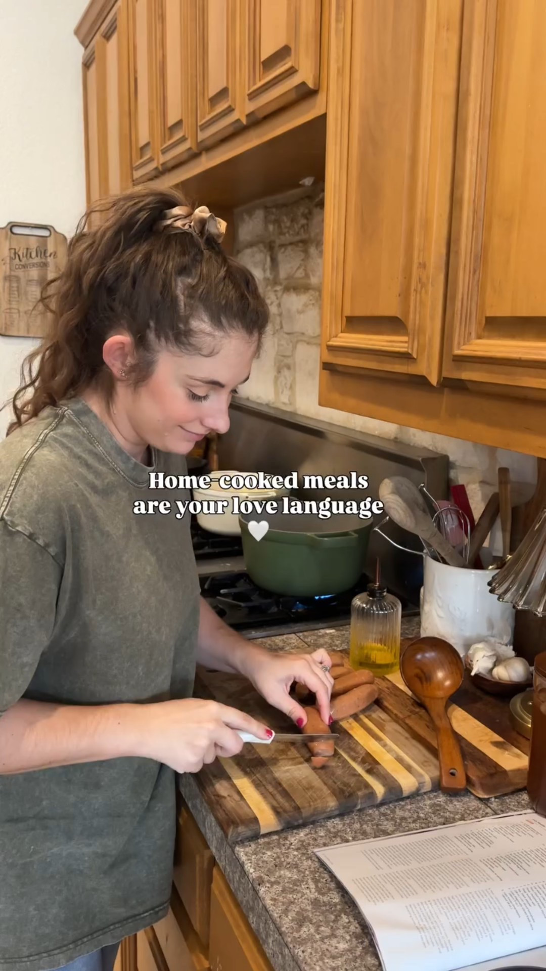 Some people say it with words.
I say it with dinner on the table.

#homecooking #homemaker #dinnerathome #momlife

#LTKfoodie #LTKHome #LTKmomlife