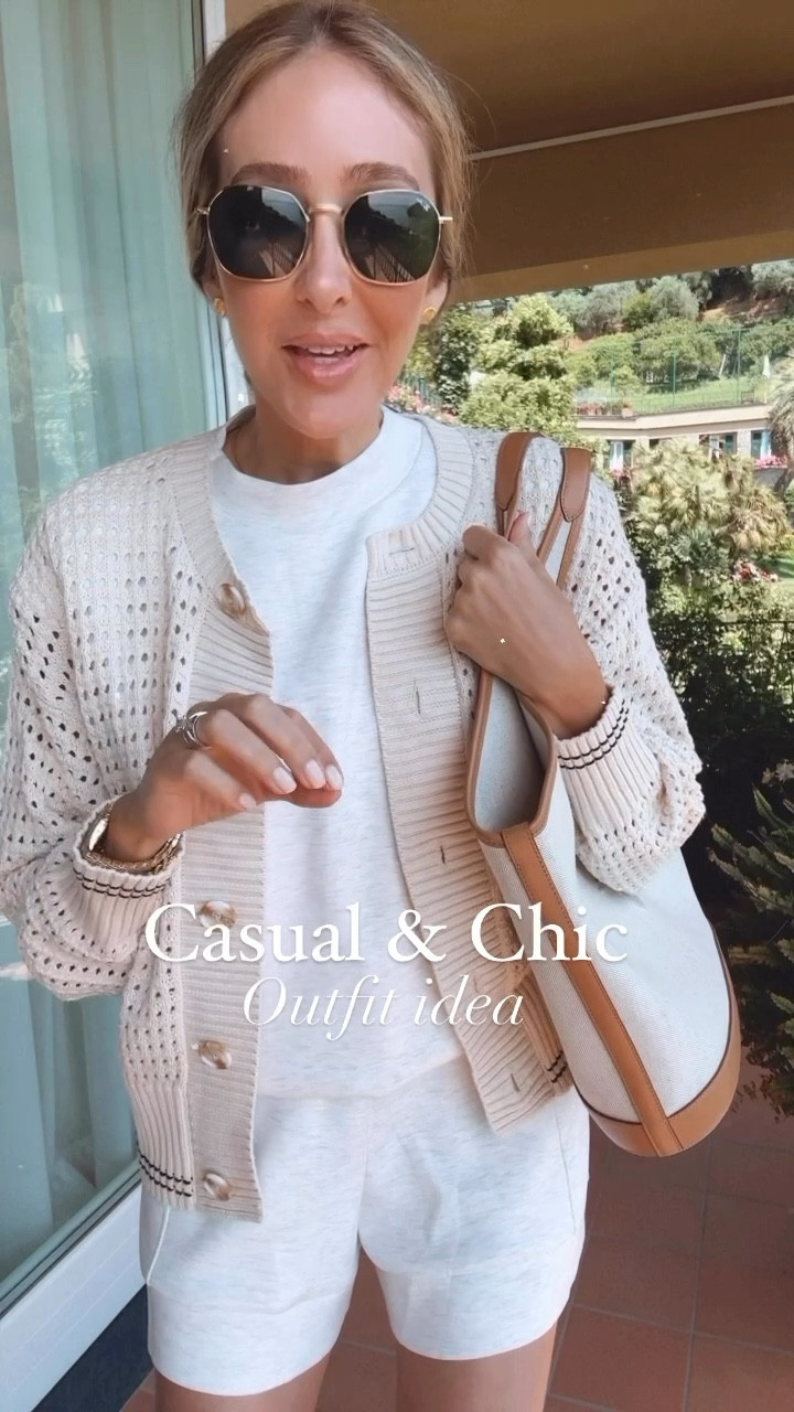 The perfect neutral casual chic outfit idea . Perfect to walk in the city feeling comfortable but looking very chic 
Everything runs tts . Wearing a size small
My stats - 
Clothes: Size Small/2 - Jeans 27
Footwear: Size 9 
Height: 5'9" tall
Weight: 127 lbs

#LTKStyleTip #LTKSeasonal #LTKOver40