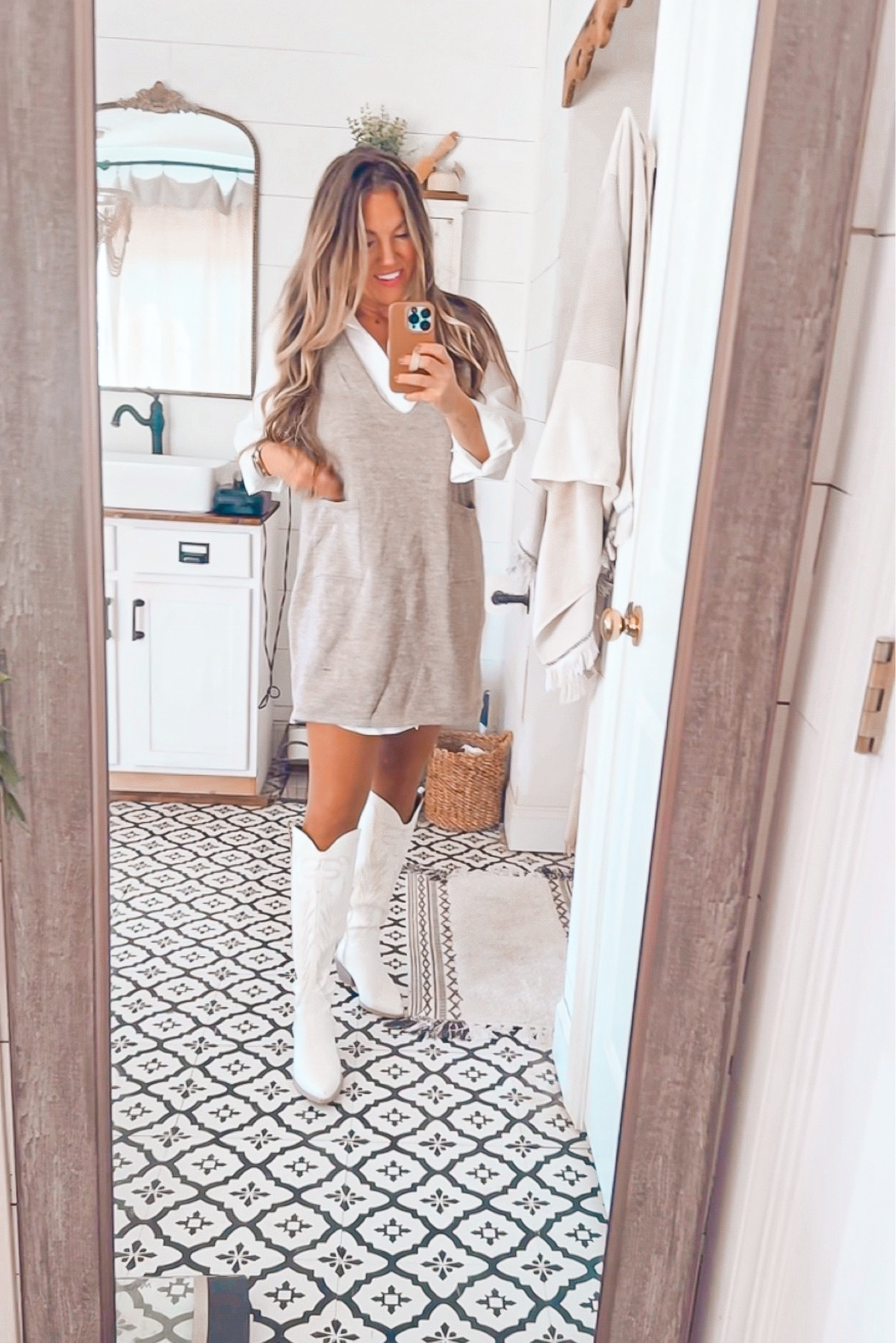 Love this fall outfit! 

#LTKHoliday #LTKStyleTip #LTKSeasonal