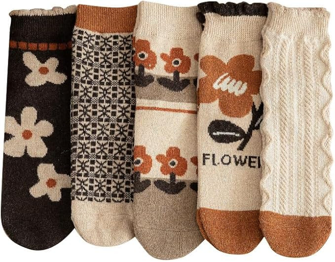 5/10 Pairs Wool Socks for Women Thick Knit Cozy Vintage Cute Animal Floral Crew Socks | Amazon (US)