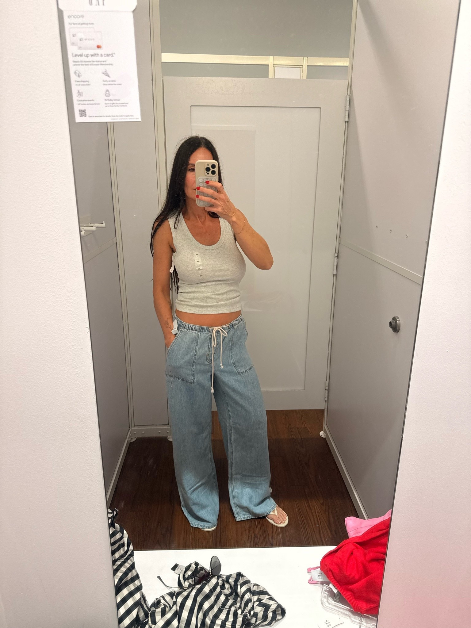 These draw string jeans were perfect! I’m 5’9 and thy were still long🙌🏼loved this grey tank too wearing xs

#LTKmomlife #LTKgrwm #LTKootd