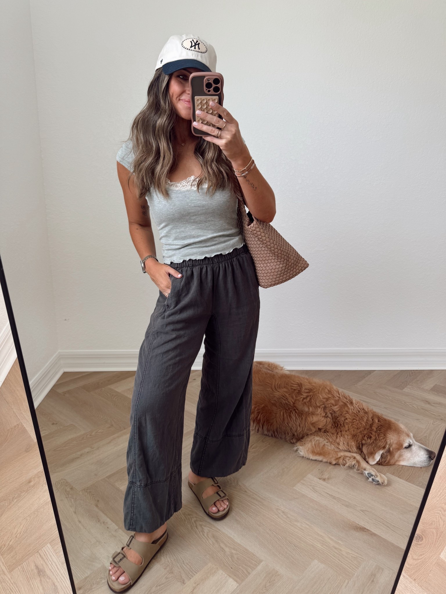 Outfit of the day. XS in my fave pants.  These run very big! If there was XXS, I’d get it. I have these in multiple colors — they’re THE BEST!!! And no, the Amazon lookalike doesn’t compare. Sorry! It’s stiff. Itchy. And shrinks. These do not!!!! Small tee. // perfect easy wfh outfit 🩶