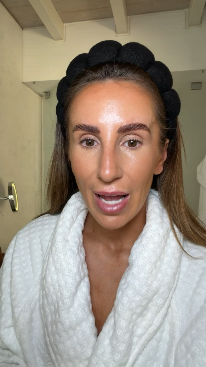 Wearing shade translucent 🤍

#LTKuk #LTKsummer #LTKbeauty