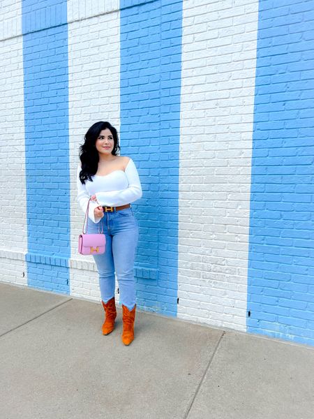 The cutest white top! Designer dupe for a fraction of the price! Nashville you were amazing to me! Can’t wait to go back!

#LTKtravel #LTKSeasonal #LTKstyletip
