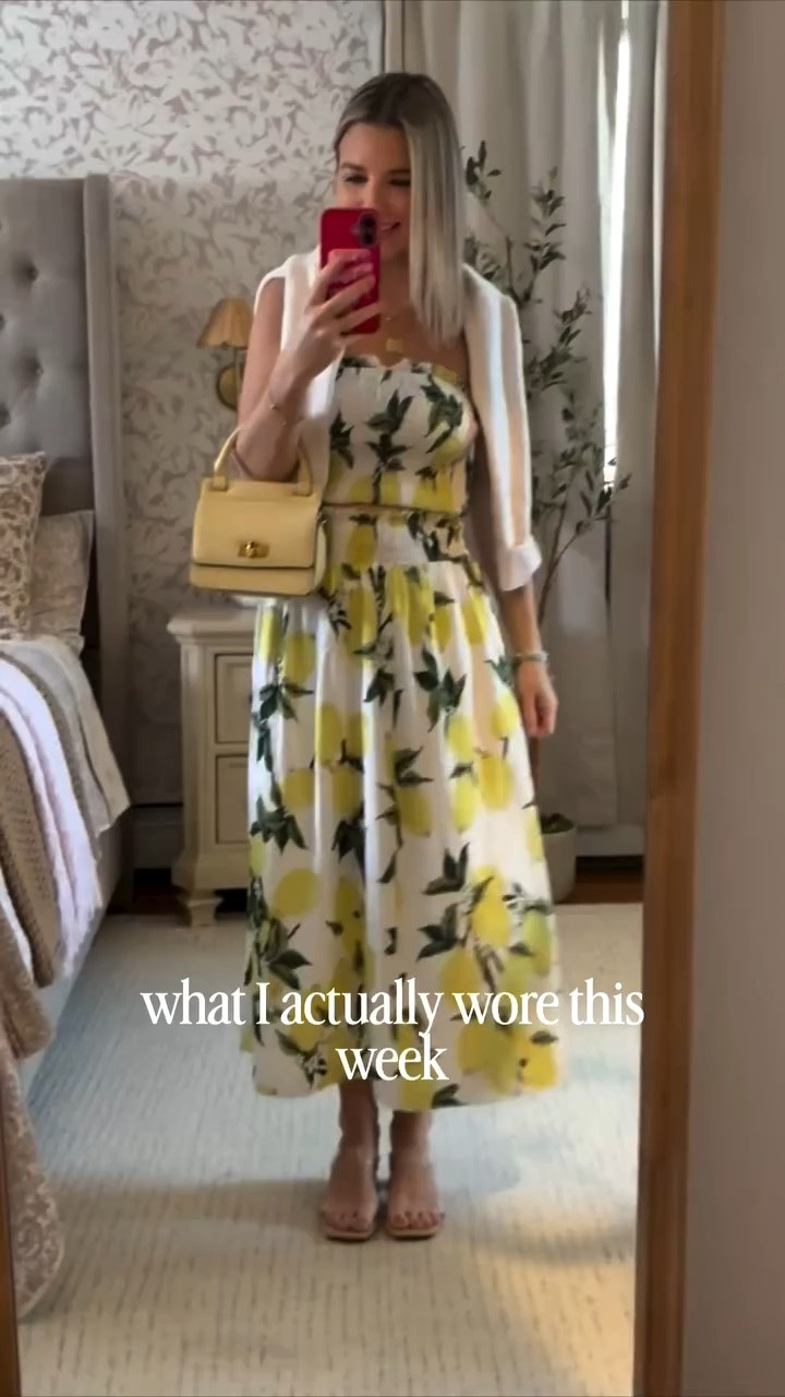 Comment PETITE for links to spring outfits! 🔗 ☀️ 💕 

#petitestyle #petiteoutfits #outfitinspo #ootd #styling styletips stylehacks whattowear grwm outfitstocopy petitejeans petitedenim