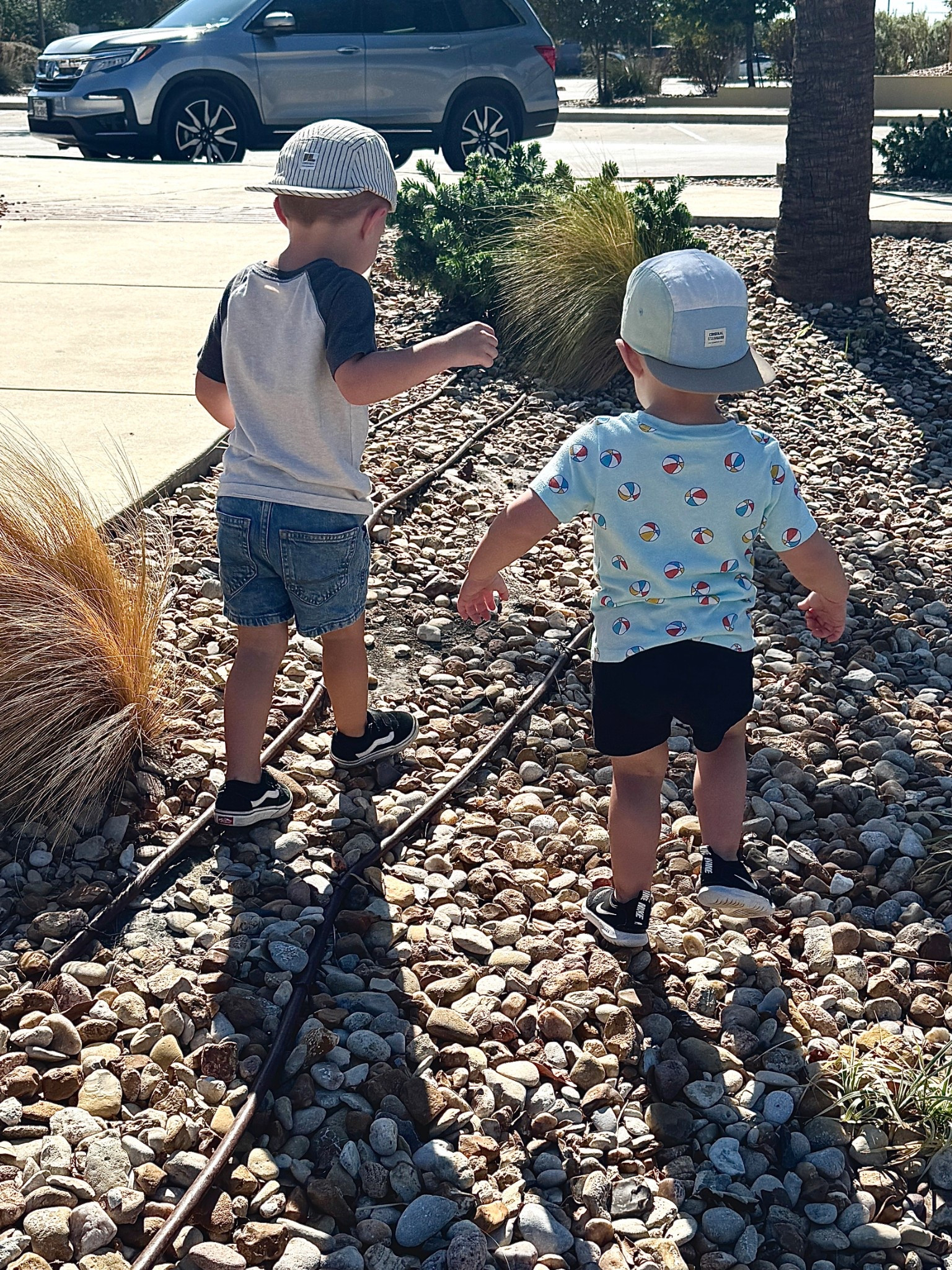 Found the perfect hats for little dudes at a GREAT price. 🙌🏼 



ToddlerFinds BoyMom ToddlerHats ToddlerStyle

#LTKBaby #LTKFamily #LTKKids