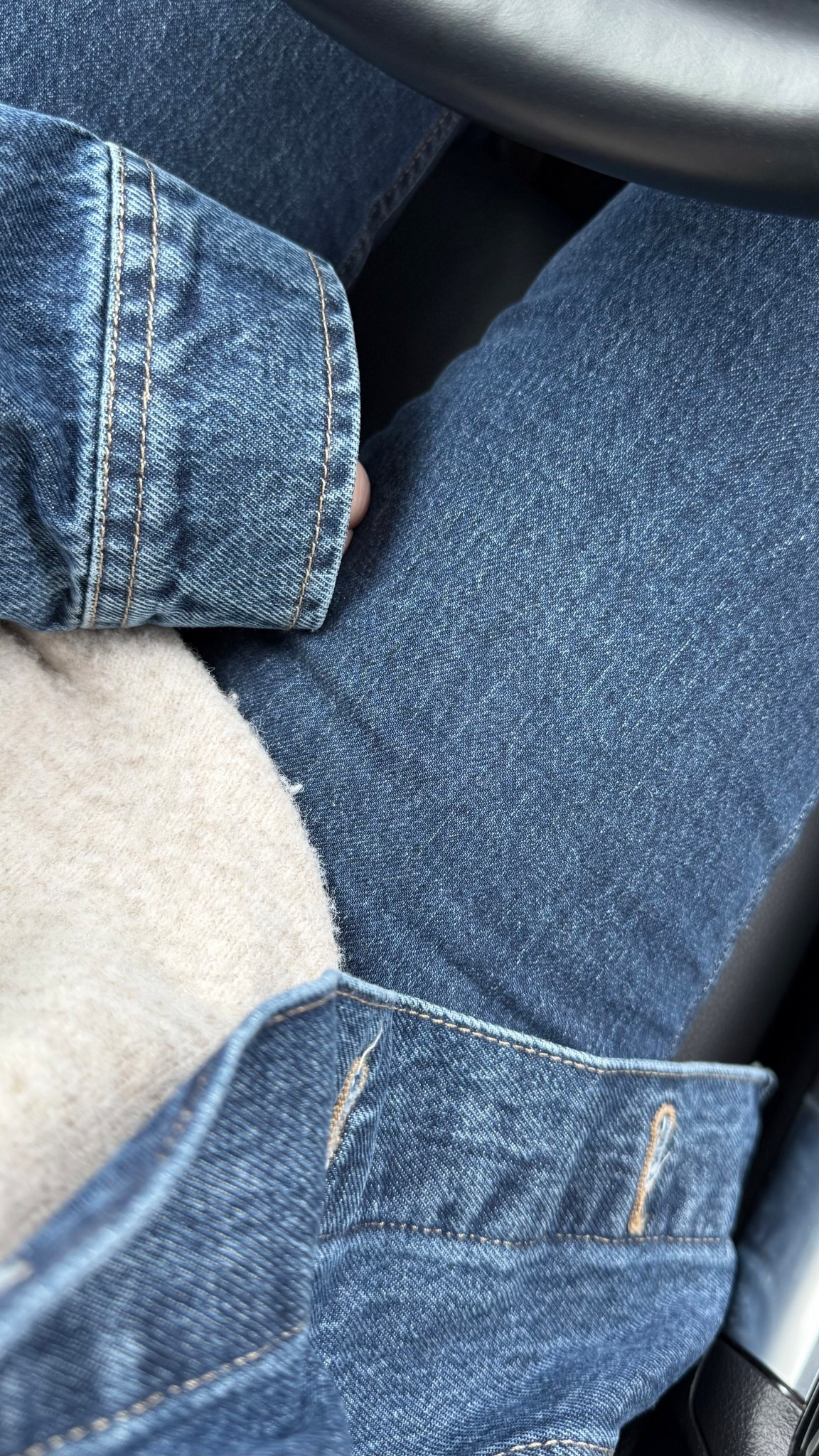 Denim on denim is a vibe this fall 💙

#LTKootd