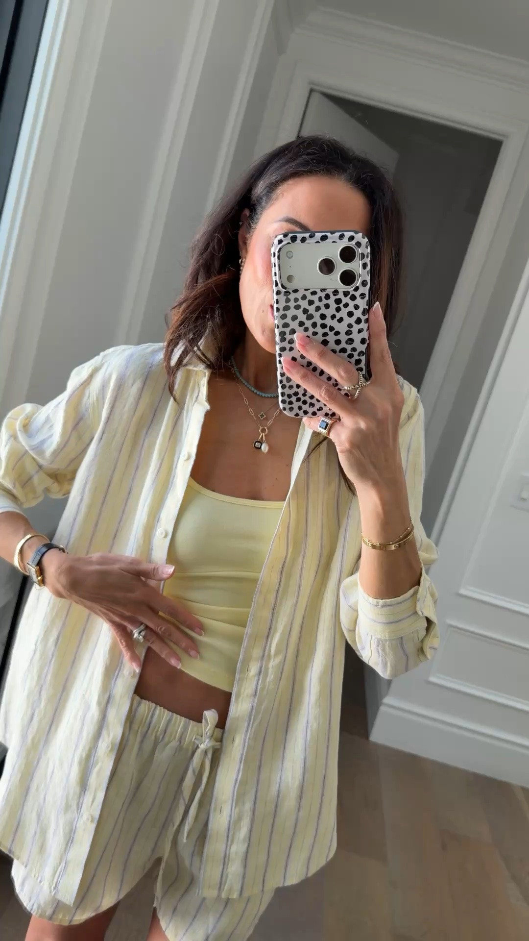 Yellow and summer just go together! 
How darling is this set from Aritzia? 





Summer, lemonade yellow, style, vacation, resort

#LTKSeasonal #LTKOver40