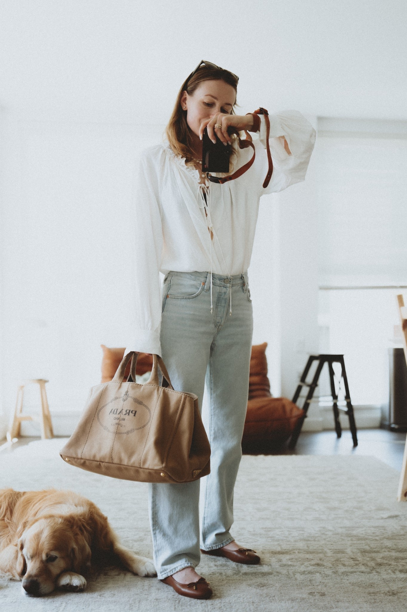 OOtD: blue jeans, white shirt. 

#LTKShoeCrush #LTKStyleTip #LTKSeasonal