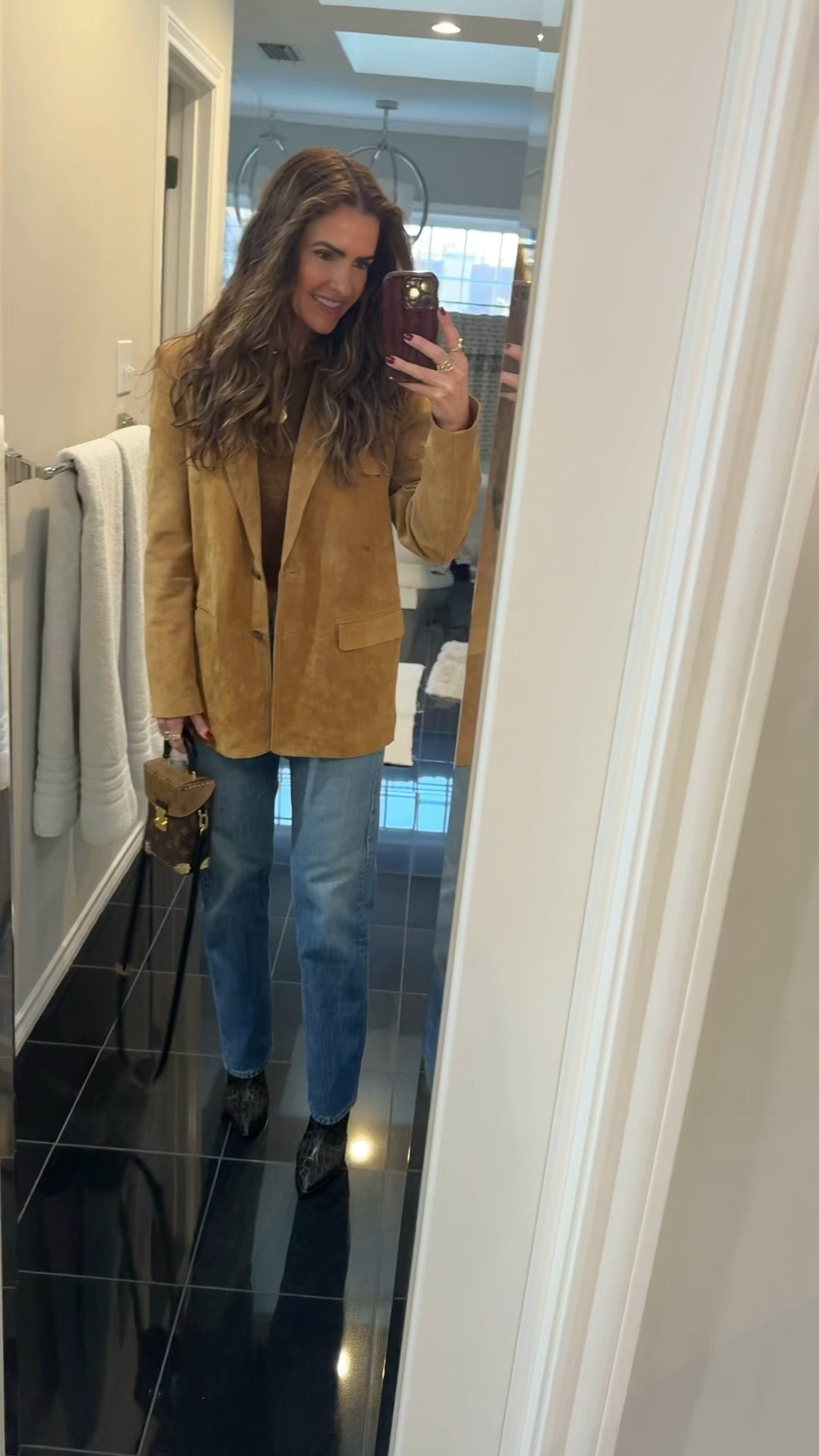 gno look at @55seventydallas 🤎

my suede jacket is zara & vintage levi’s from my girl in dallas too! 

#LTKWatchNow #LTKFindsUnder50 #LTKSaleAlert