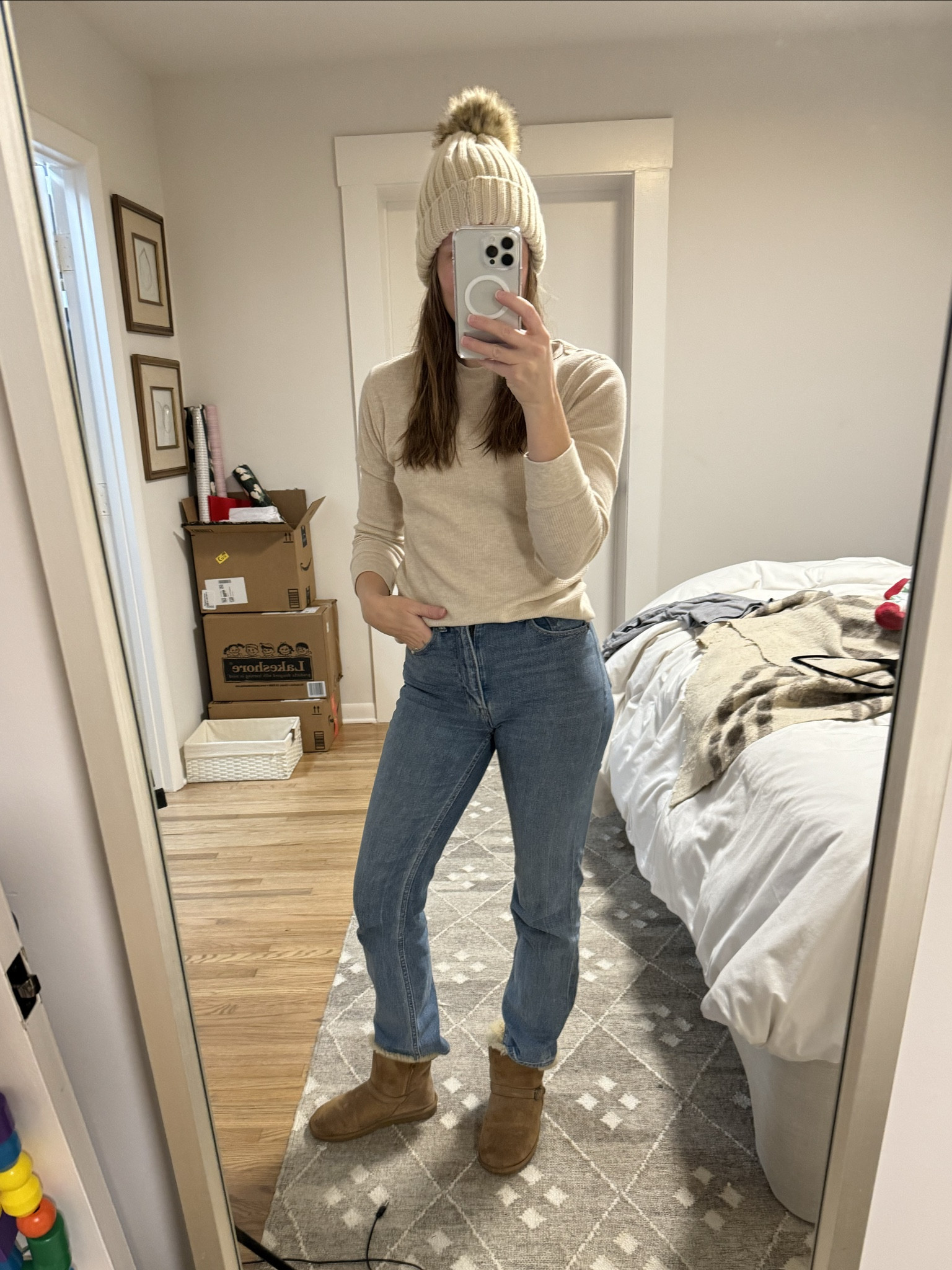 What I wore this week // it’s cozy season // winter uniform // winter capsule  // magic jeans // amazon grey sweater 

#LTKSeasonal