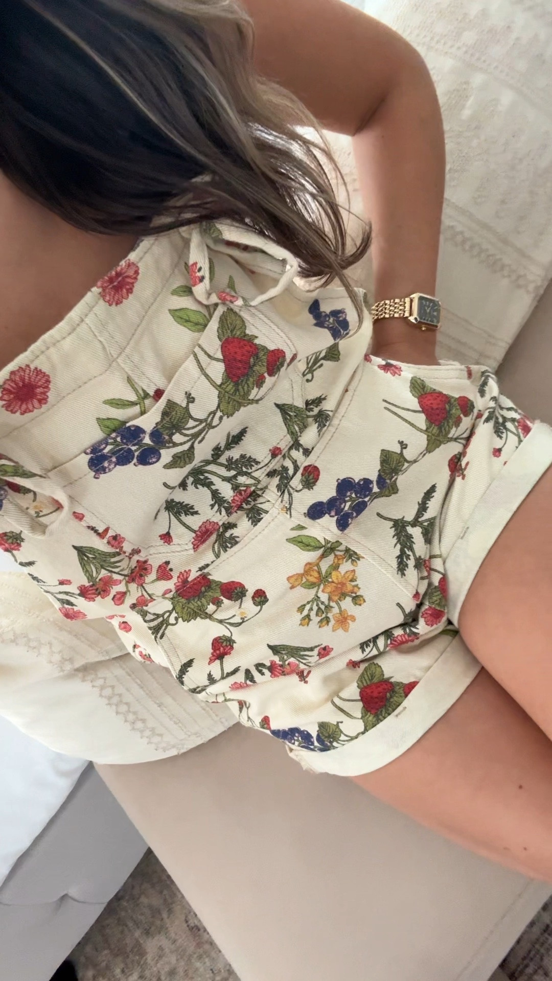 Cutest overalls for summer to fall transition. 🍓🫐 🌼

Outfit, outfit inspo, overalls, floral

#LTKmomlife #LTKSeasonal #LTKBeauty