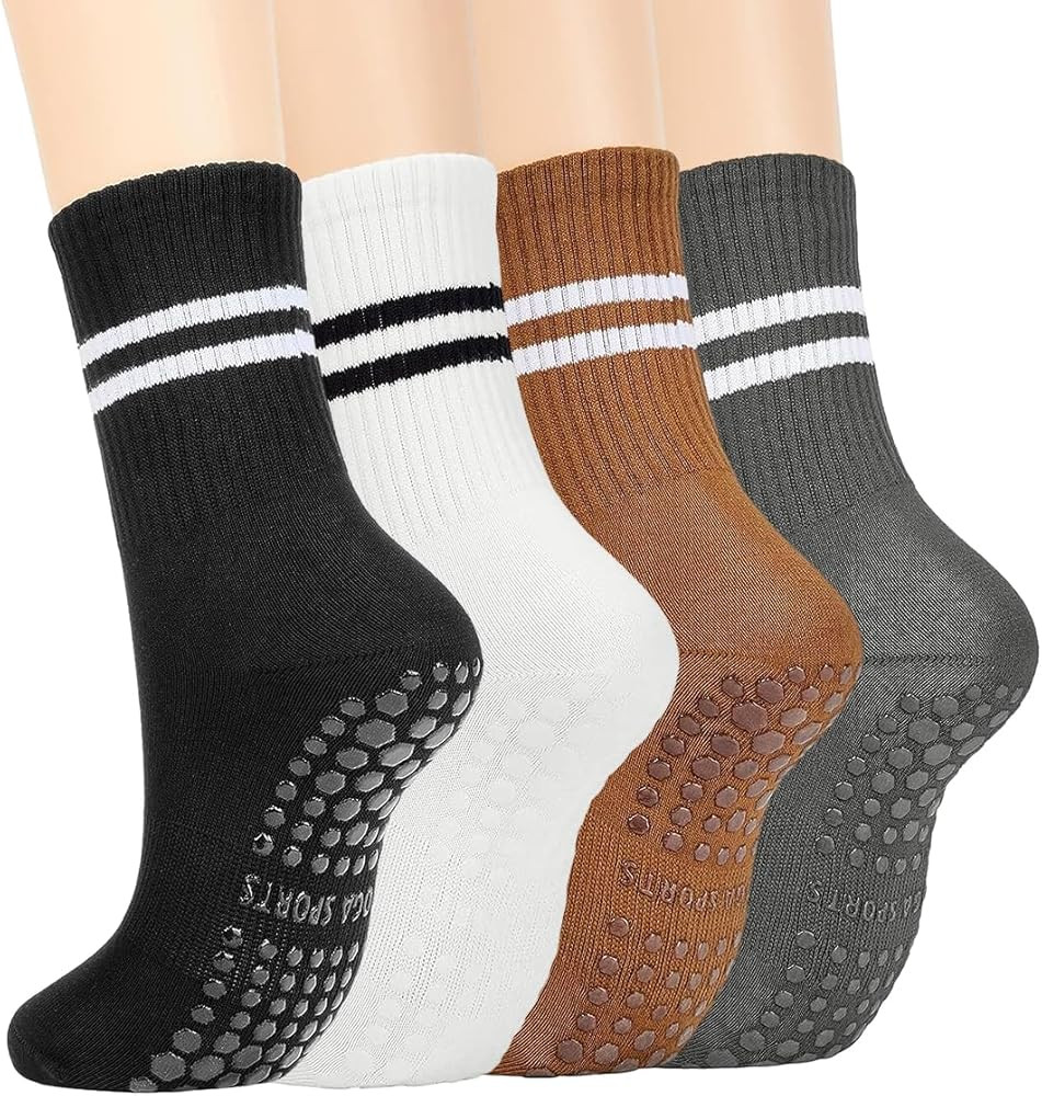 Yoga Socks with Grips for Women, Non Slip Grip Socks for Yoga, Pilates, Barre, Dance | Amazon (US)