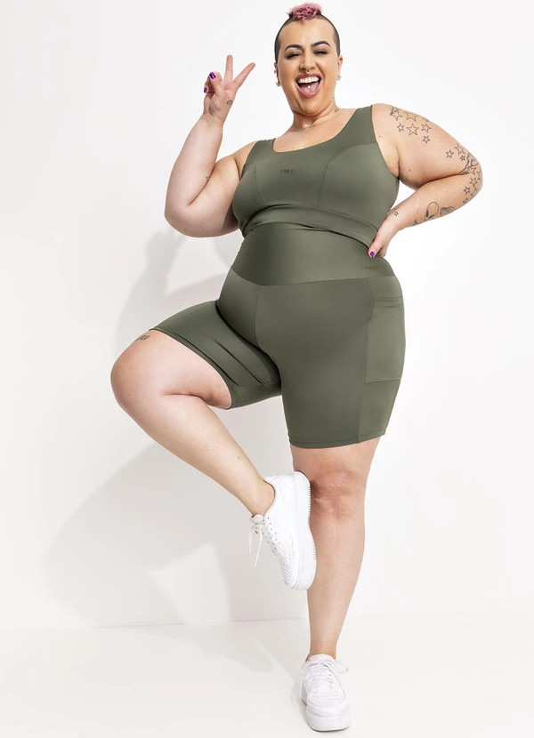 Marguerite - Bermuda Verde em Suplex Zero Transparência | Posthaus (BR)