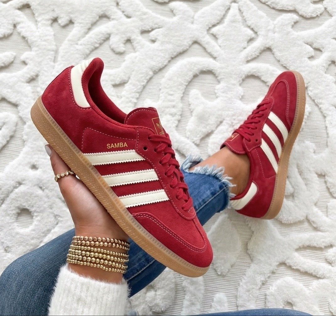 Samba og sneakers run true to size
