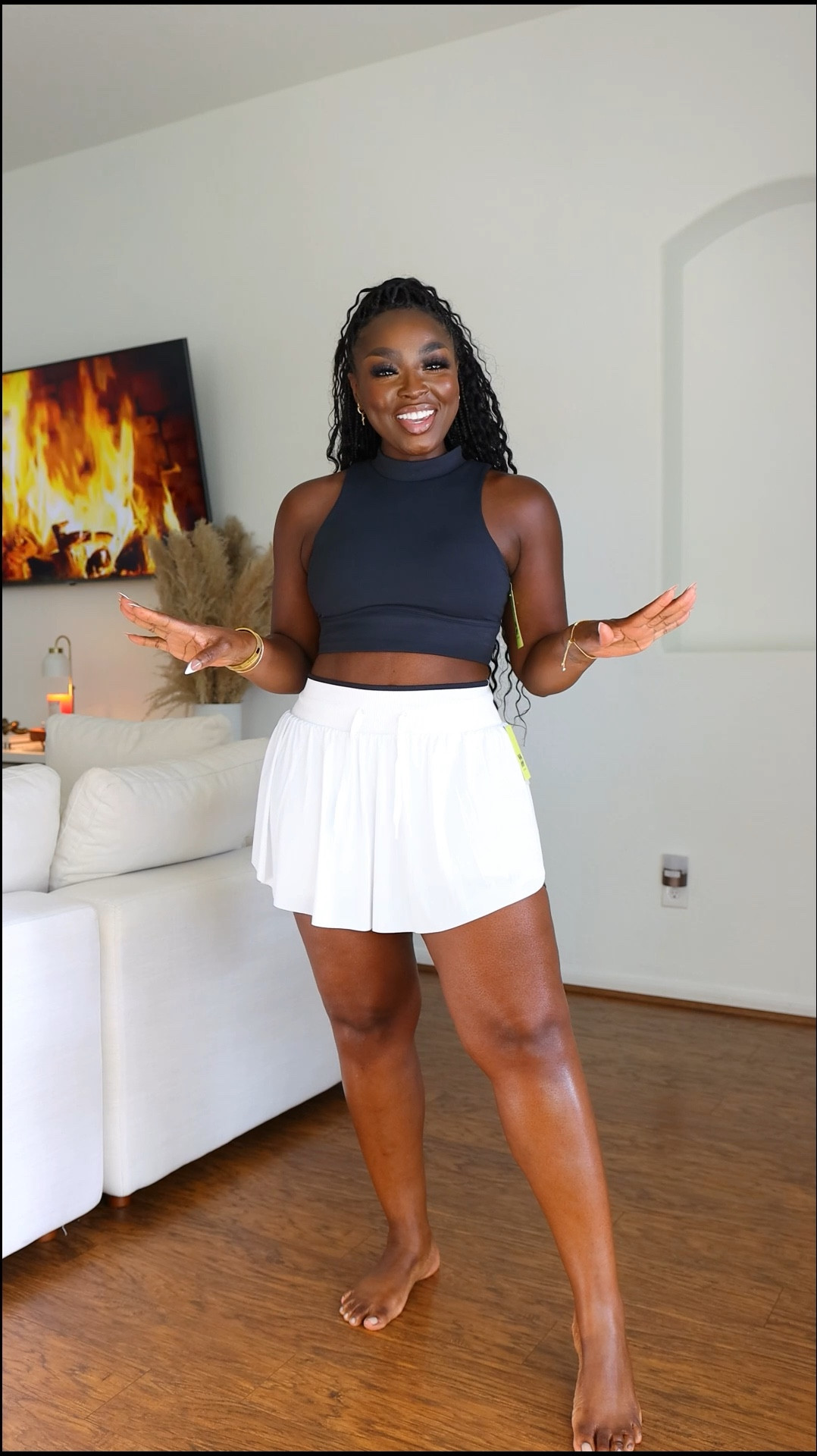 This material feels SO GOOD and the top really holds everything in SO WELL. So glad I saw this, cuz I love it! #targetstyle #workoutsets 

#LTKStyleTip #LTKVideo #LTKFitness