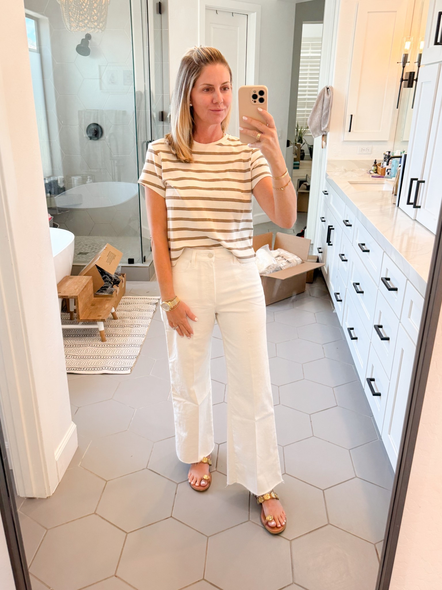 Everyday casual outfit that’s great for summer travel. I’m 5’7/130 lb and wearing a size 27 pant and small shirt 

#LTKOver40 #LTKStyleTip #LTKSeasonal