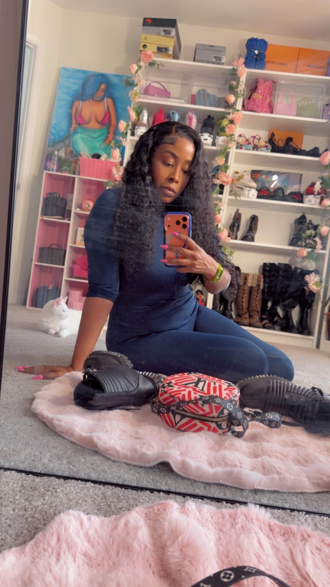 I turned one of my bedrooms into a walk in closet. And i love having my peace in one room. And so does my cat Dolce


#LTKdayinmylife #LTKHome #LTKgrwm