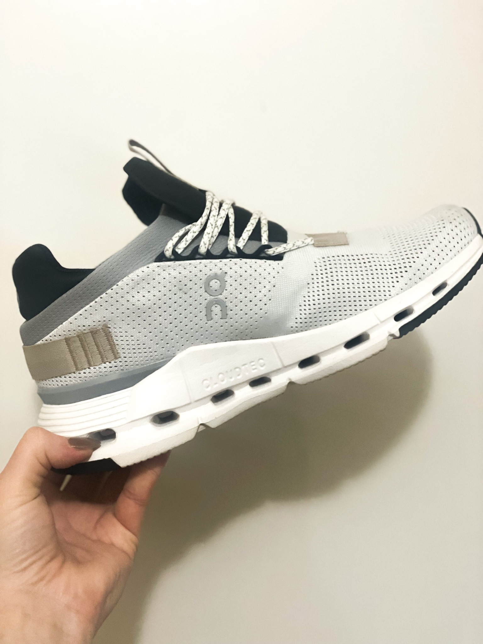 The cutest leisure sneaker! Cloud nova in white/sand. These are out of stock but I linked my other fav colors! #oncloud #shoes #athleisure #ootd

#LTKfit #LTKshoecrush #LTKstyletip