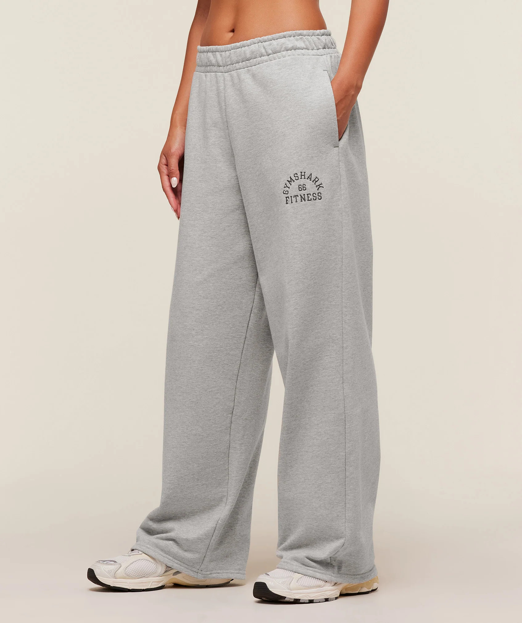 Gymshark Fitness Embroidered Graphic Wide Leg Joggers - Light Grey Core Marl | Gymshark US
