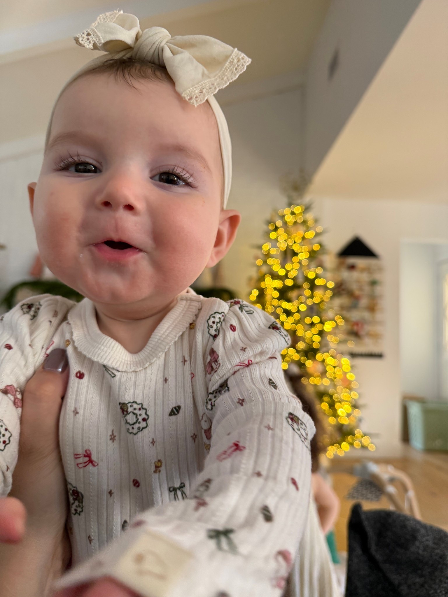 Adorable snoopy Christmas outfit for babies!

#LTKHoliday #LTKBaby