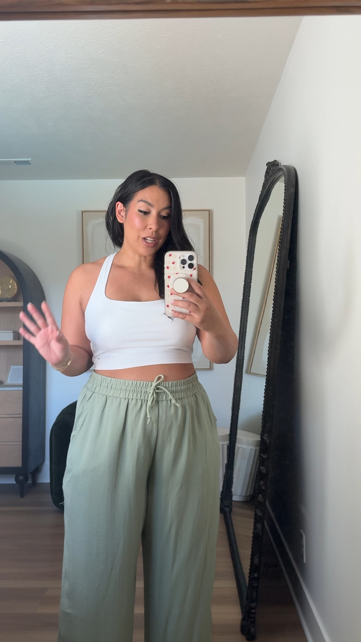 Midsize linen pants size 1x (xxl)

discount code bonnie26 
Spend $120 → 10% OFF / Spend $150 → 12% OFF

#LTKgrwm #LTKootd #LTKOver40