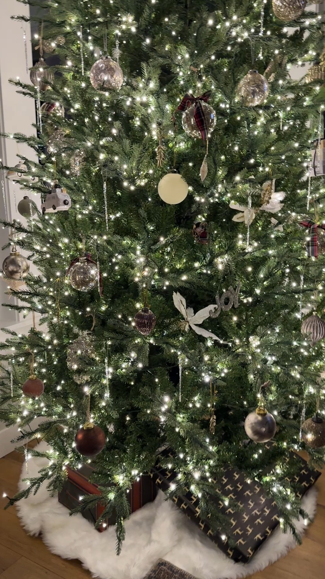 The viral Christmas from @home depot is back in stock!! It sells out every year but it happens to be back in all sizes! Get you’re before it sells out again!! We have the 12 footer.

#LTKHome #LTKSeasonal #LTKStyleTip